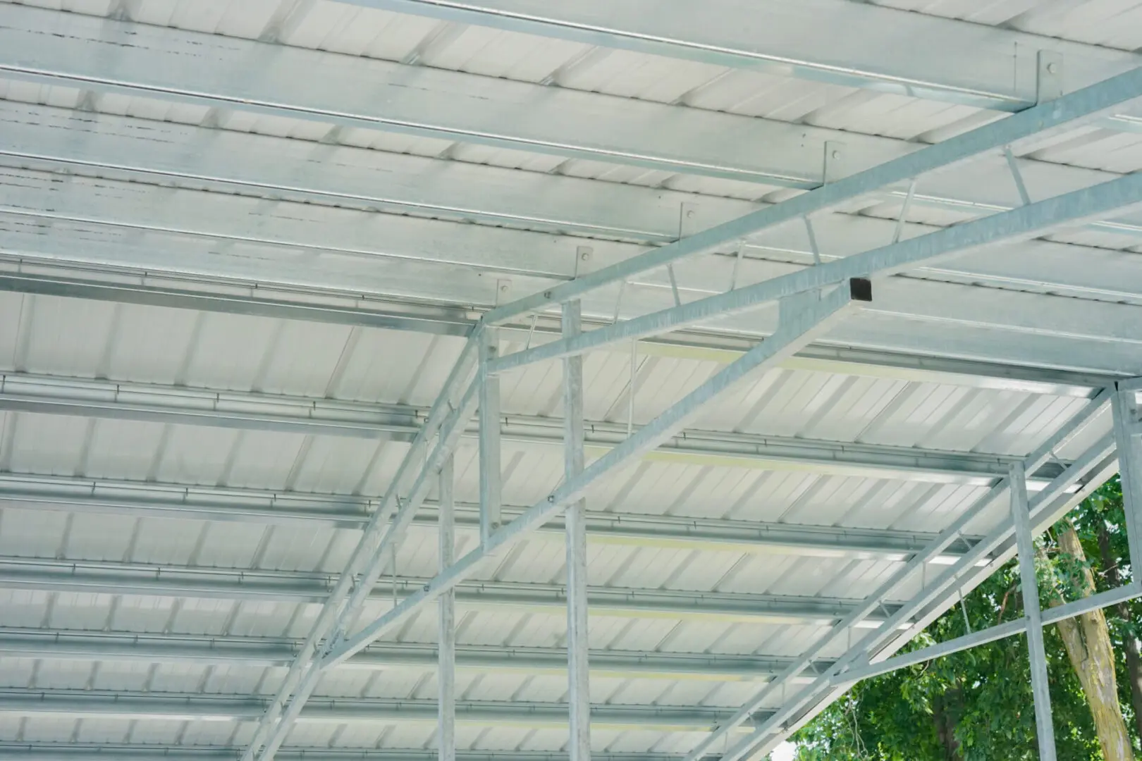 Metal roof structure and support beams.